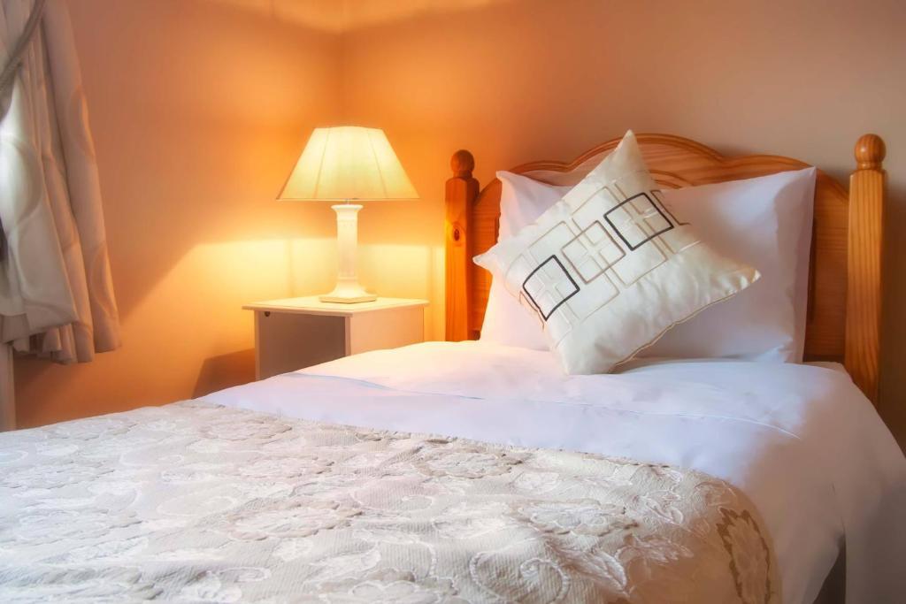 Mccarthy'S Lodge B&B 웨스트포트 객실 사진